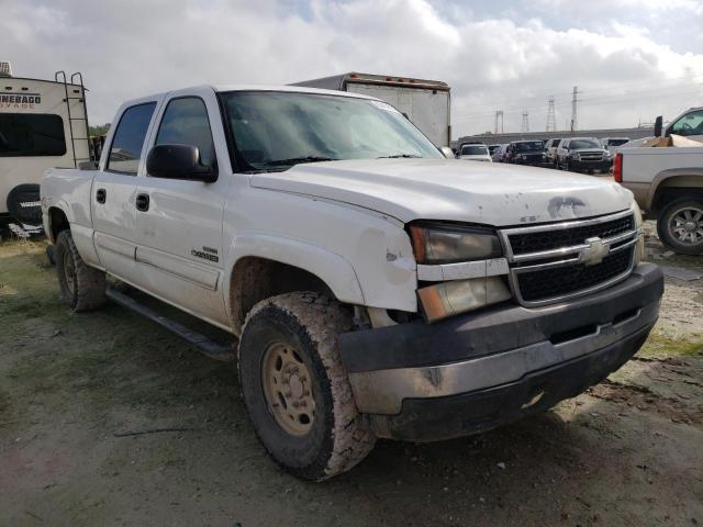 CHEVROLET SILVERADO 2006 with VIN 1GCHK23D56F201096 - Photo from auction