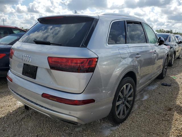 Photo 4 from auction – 2019 AUDI Q7 PRESTIG with VIN WA1VAAF75KD009201