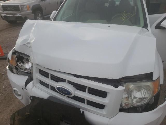 Photo 7 from auction – 2008 FORD ESCAPE LIM with VIN 1FMCU94198KB24725