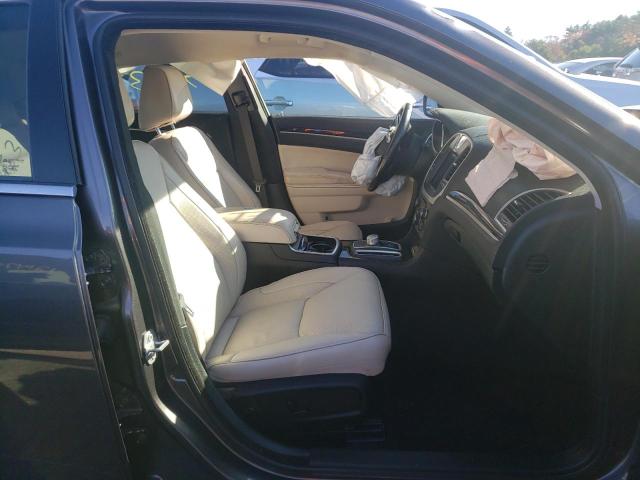 Photo 5 from auction – 2018 CHRYSLER 300 LIMITE with VIN 2C3CCAEG4JH129862