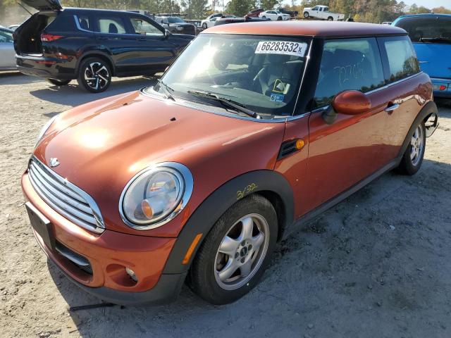 Photo 2 from auction – 2011 MINI COOPER with VIN WMWSU3C58BTX96467