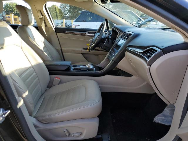 Photo 5 from auction – 2017 FORD FUSION SE with VIN 3FA6P0T95HR180609