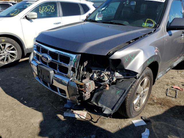 Photo 9 from auction – 2011 FORD ESCAPE LIM with VIN 1FMCU0E77BKA03021