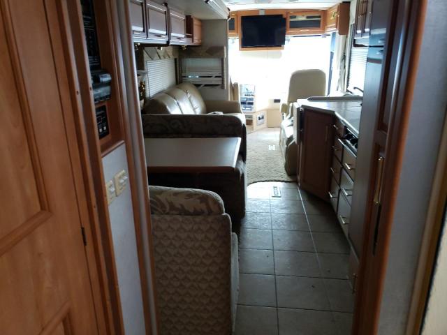 Photo 5 from auction – 2005 FREIGHTLINER CHASSIS X with VIN 4UZAAHDC35CU44818