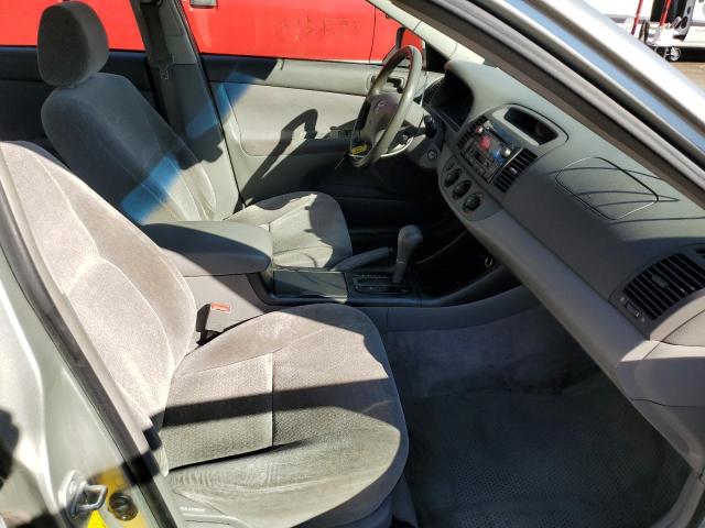 Photo 5 from auction – 2003 TOYOTA CAMRY LE with VIN JTDBE30K230197044