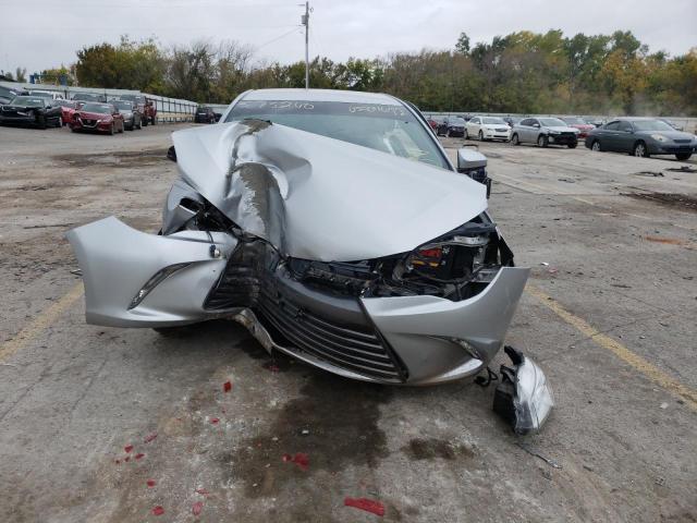 Photo 9 from auction – 2016 TOYOTA CAMRY LE with VIN 4T4BF1FK7GR575240