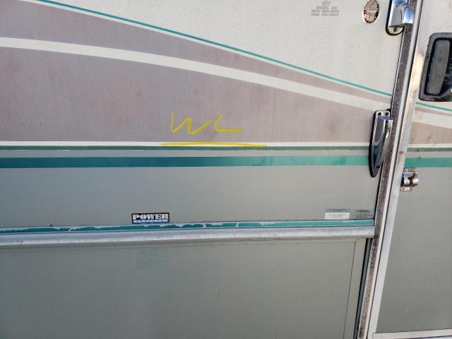 Photo 9 from auction – 1998 SOUW TRAILER with VIN 1GBLP37J2W3308453