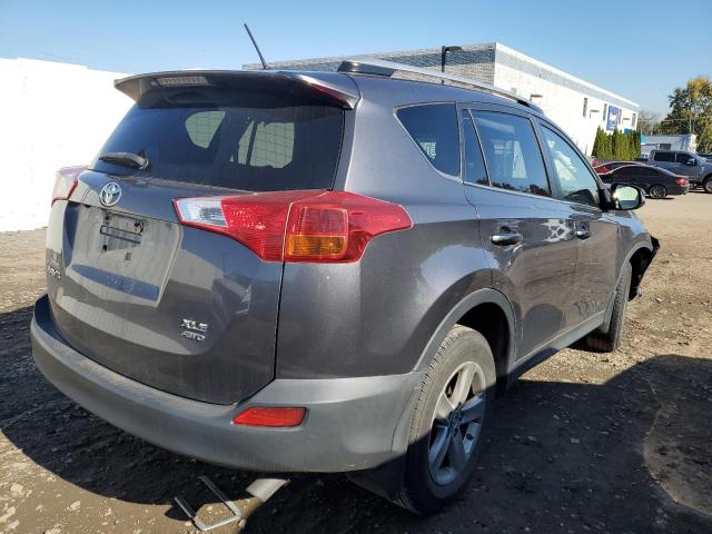 Photo 4 from auction – 2015 TOYOTA RAV4 XLE with VIN JTMRFREV9FJ042250
