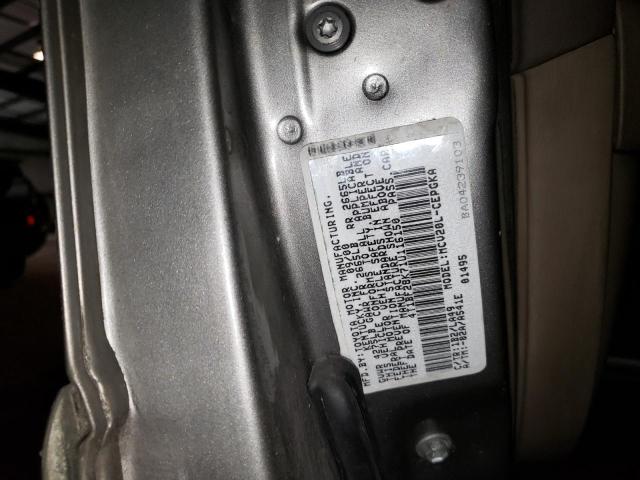 Photo 10 from auction – 2001 TOYOTA CAMRY LE with VIN 4T1BF28K71U116150