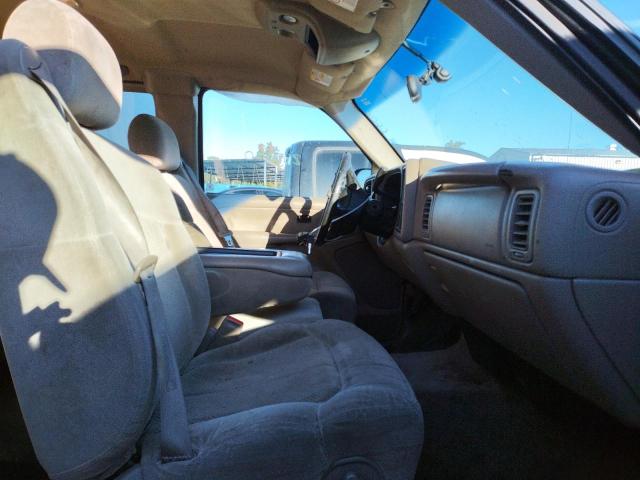 Photo 5 from auction – 2002 CHEVROLET SILVERADO with VIN 2GCEC19T621102717