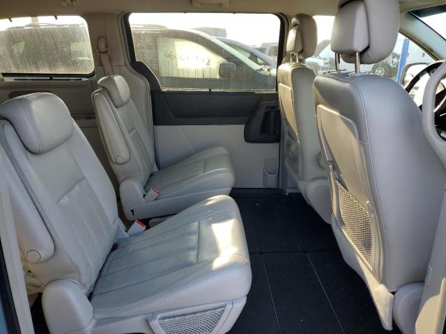 Photo 6 from auction – 2010 CHRYSLER TOWN & COU with VIN 2A4RR8DX0AR407563