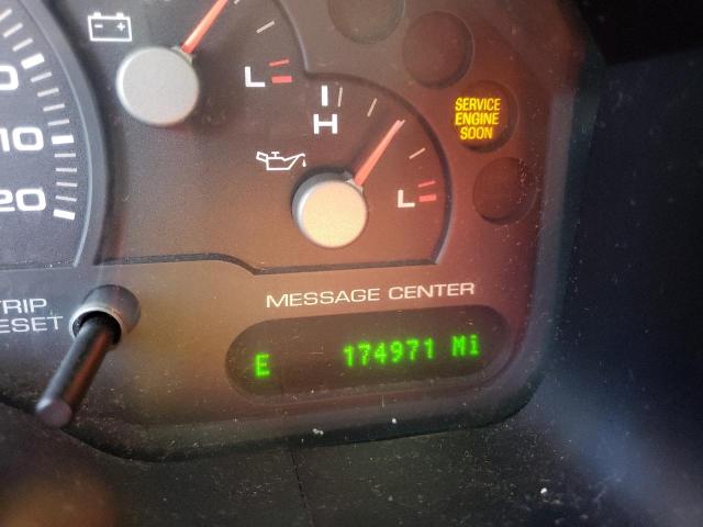 Photo 8 from auction – 2004 FORD EXPLORER L with VIN 1FMDU75K34ZA52096