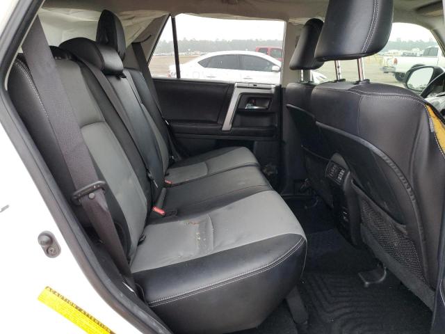 Photo 6 from auction – 2016 TOYOTA 4RUNNER SR with VIN JTEBU5JR8G5308405