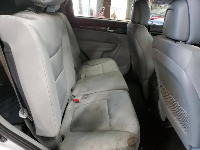 Photo 6 from auction – 2013 KIA SORENTO LX with VIN 5XYKTCA67DG417555