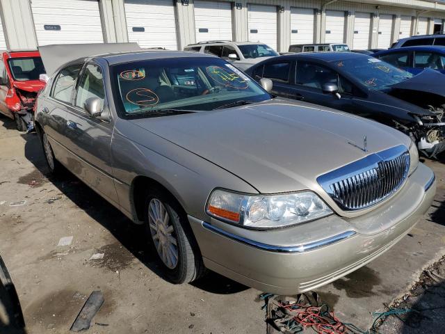 LINCOLN TOWN CAR U 2004 with VIN 1LNHM83W14Y669757 - Photo from auction