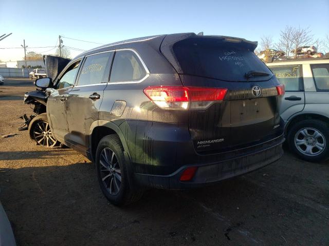 Zdjęcie 3 z aukcji – 2017 TOYOTA HIGHLANDER z VIN 5TDJZRFH4HS389164