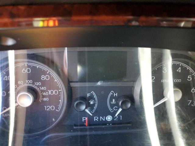 Photo 8 from auction – 2007 LINCOLN TOWN CAR E with VIN 1LNHM84W37Y638108