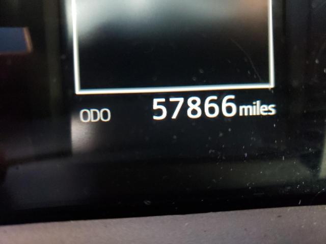 Photo 8 from auction – 2016 TOYOTA RAV4 LIMIT with VIN 2T3DFREV0GW519614
