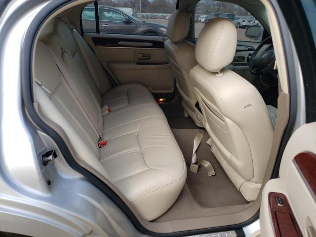 Photo 6 from auction – 2004 LINCOLN TOWN CAR U with VIN 1LNHM83W94Y640037