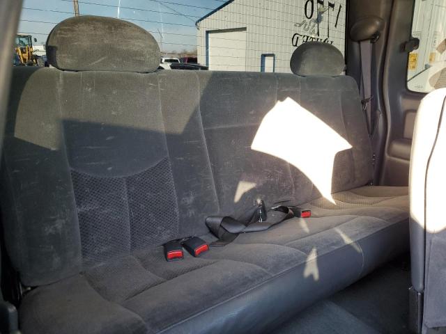 Photo 6 from auction – 2004 CHEVROLET SILVERADO with VIN 1GCHK29U04E143019
