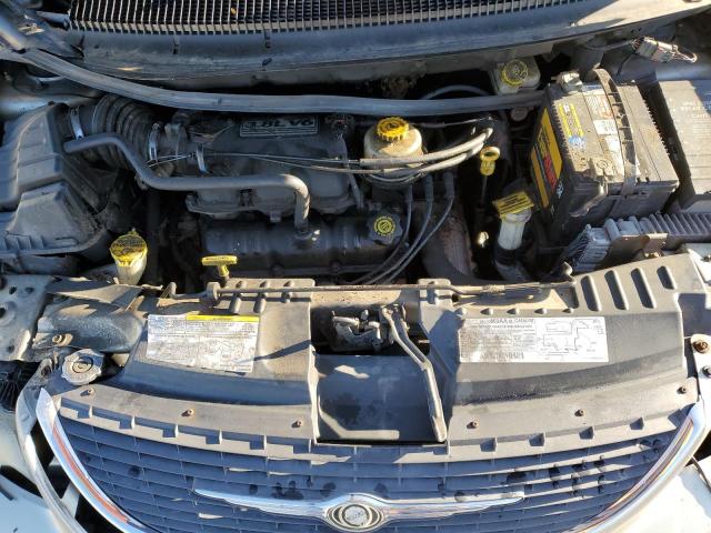 Photo 7 from auction – 2002 CHRYSLER TOWN & COU with VIN 2C4GP74L72R667017