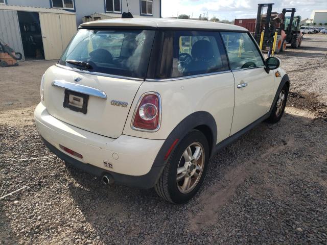 Photo 4 from auction – 2011 MINI COOPER with VIN WMWSU3C58BTX95951