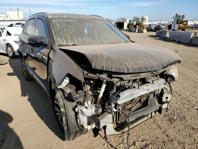 MITSUBISHI OUTLANDER 2017 with VIN JA4AZ3A36HZ008402 - Photo from auction
