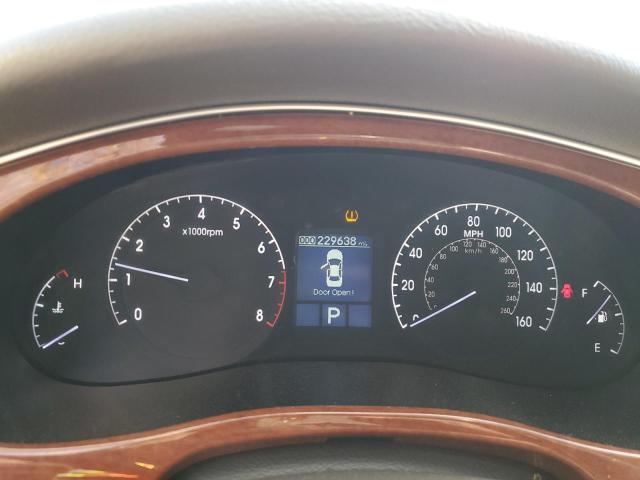Photo 8 from auction – 2012 HYUNDAI GENESIS 3. with VIN KMHGC4DD7CU159665