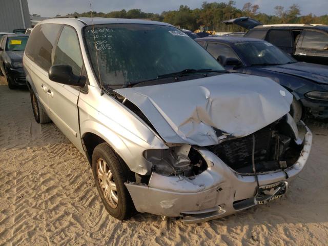 CHRYSLER TOWN & COU 2005 with VIN 2C4GP54L35R386115 - Photo from auction