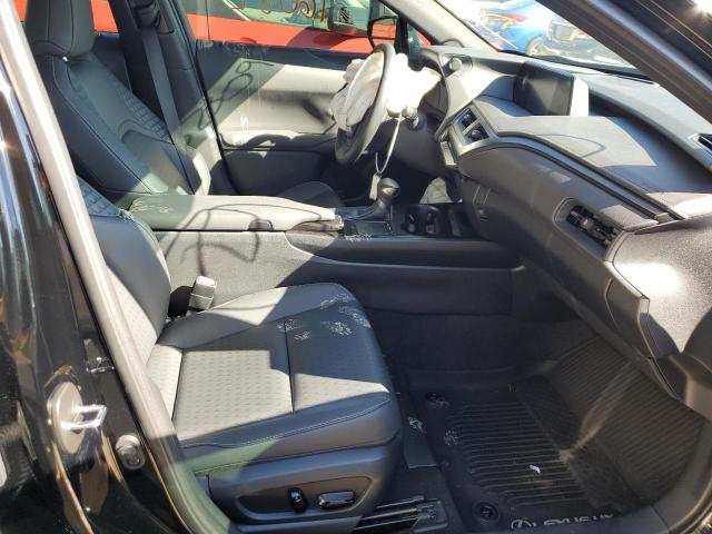 Photo 5 from auction – 2021 LEXUS UX 200 with VIN JTHX3JBH0M2039887