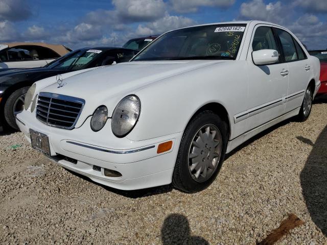 Photo 2 from auction – 2001 MERCEDES-BENZ E 320 with VIN WDBJF65J41B280615