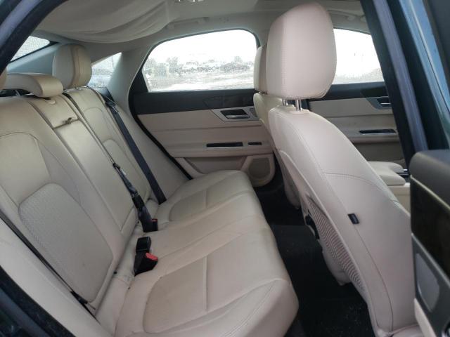 Photo 6 from auction – 2016 JAGUAR XF PRESTIG with VIN SAJBE4BV1GCY17742