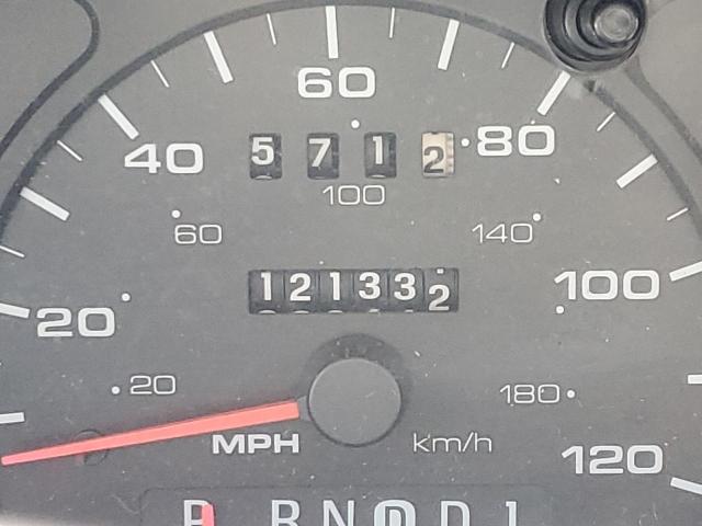 Photo 8 from auction – 2003 FORD TAURUS SE with VIN 1FAFP53U03G107570