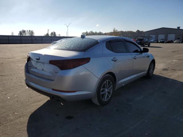 Foto 4 de la subasta – 2013 KIA OPTIMA LX con VIN KNAGM4A77D5351631