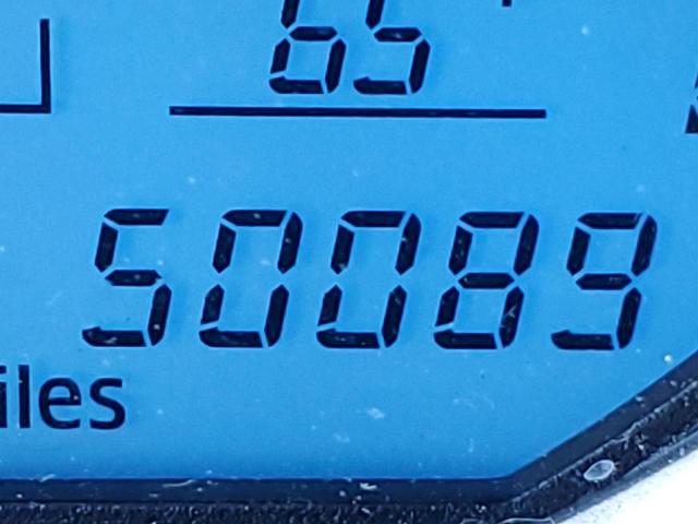 Photo 8 from auction – 2015 TOYOTA RAV4 XLE with VIN JTMRFREV4FD130752