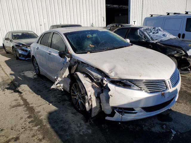 LINCOLN MKZ 2014 with VIN 3LN6L2G90ER810359 - Photo from auction