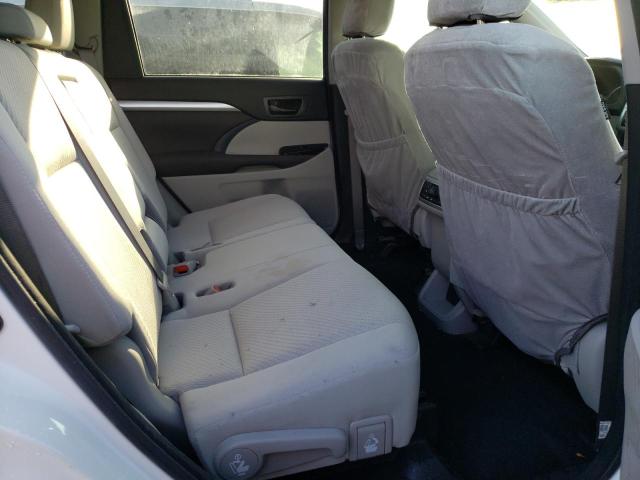 Photo 6 from auction – 2018 TOYOTA HIGHLANDER with VIN 5TDZZRFH7JS273546