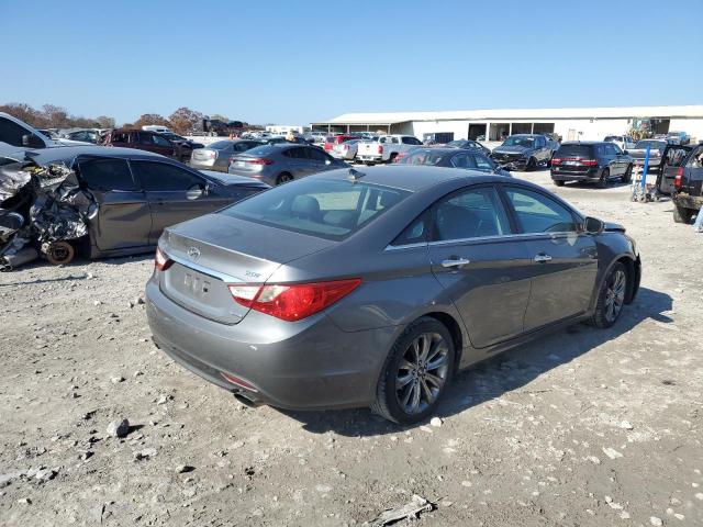 Photo 4 from auction – 2011 HYUNDAI SONATA SE with VIN 5NPEC4ABXBH176516