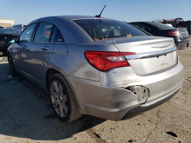 Photo 3 from auction – 2013 CHRYSLER 200 LX with VIN 1C3CCBAB3DN648221
