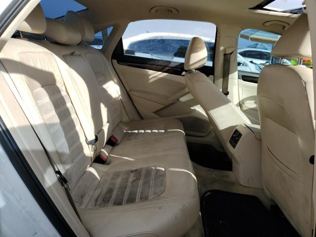 Photo 6 from auction – 2015 VOLKSWAGEN PASSAT SEL with VIN 1VWCV7A33FC051450