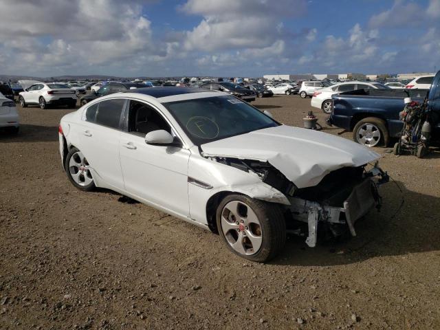 JAGUAR XE 2017 مع رقم تعريف المركبة SAJAR4BG6HA970521 - صورة من المزاد
