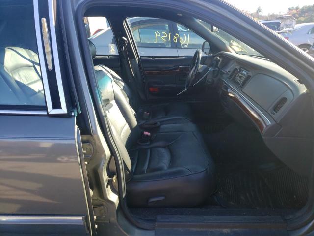 Photo 5 from auction – 2002 MERCURY GRAND MARQ with VIN 2MEFM74W02X638340