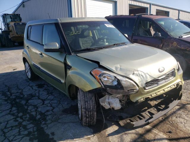 KIA SOUL + 2013 with VIN KNDJT2A60D7514406 - Photo from auction