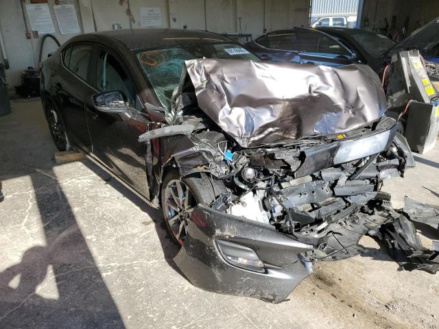 MAZDA 3 TOURING 2018 with VIN 3MZBN1V31JM212713 - Photo from auction