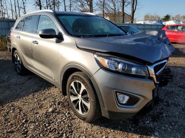KIA SORENTO EX 2016 with VIN 5XYPHDA50GG119583 - Photo from auction
