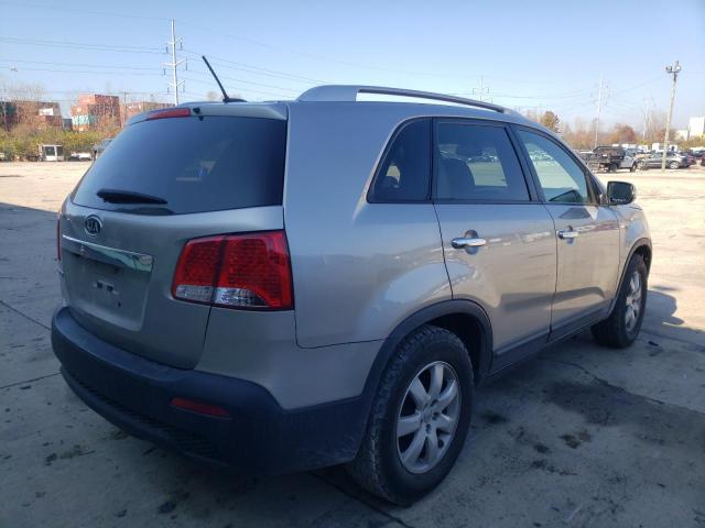 Photo 4 from auction – 2013 KIA SORENTO LX with VIN 5XYKT3A64DG398205