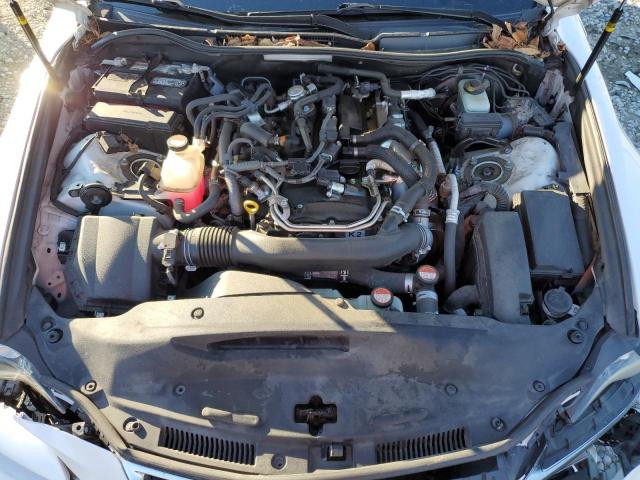 Photo 7 from auction – 2016 LEXUS IS 200T with VIN JTHBA1D23G5004210