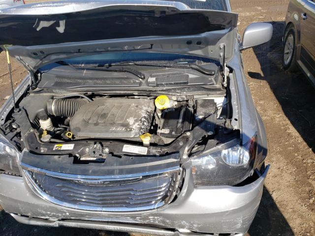 Photo 7 from auction – 2015 CHRYSLER TOWN & COU with VIN 2C4RC1HG3FR506040