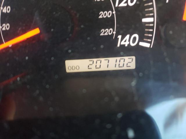 Photo 8 from auction – 2005 TOYOTA CAMRY LE with VIN 4T1BE32K65U983935