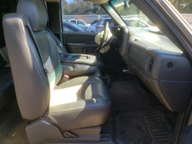 Photo 5 from auction – 2005 CHEVROLET SILVERADO with VIN 2GCEK19B351334352